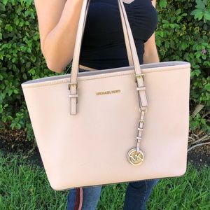 MICHAEL KORS blush pink handbag
